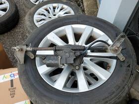 85110-42130 Toyota 2001-2005 Rav4 Front Windshield Wiper Motor Oem Ns51086