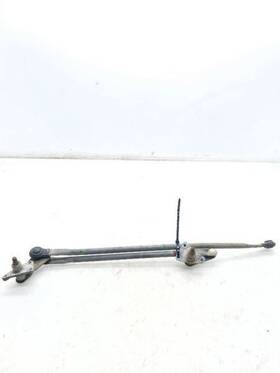 8516014260 Toyota 82-86 Supra Front Windshield Wiper Transmission