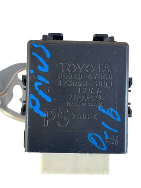 85940-47060 Toyota 2019-2022 Prius Front Windshield Wiper Relay Computer Control Module Oem