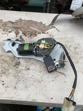 Ud 1200 1400 2000 To 2004 Nissian Wiper Motor Tested Good See Pics