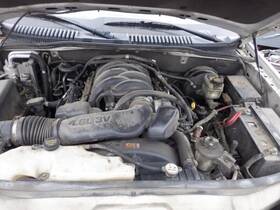 442386 United Recyclers Group Used Back Glass Wiper Motor Fits 2006 Ford Explorer Grade A 442386 United Recyclers Group Used Back Glass Wiper Motor Fits 2006 Ford Explorer Grade A