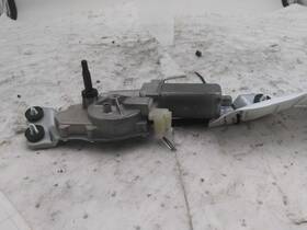 United Recyclers Group 7681857 Used Back Glass Wiper Motor Fits 2023 Kia Sportage Korea Built Grade A