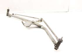 701955603 Volkswagen 1992-1997 1999-2004 Vw Eurovan - Windshield Wiper Transmission / Bracket
