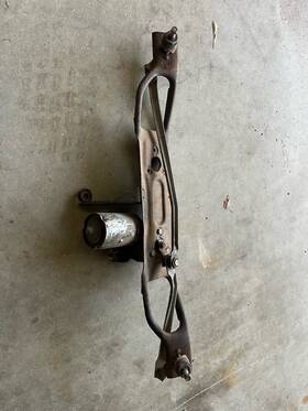 823955605 Volkswagen Vw Dasher Wiper Assembly 1979-1981 Used Oem Complete Fox Santana