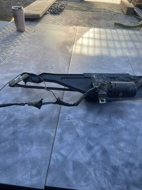 0390246063 Volkswagen Bosch 133955621 Vw Beetle Windshield Wiper Assembly 73-79