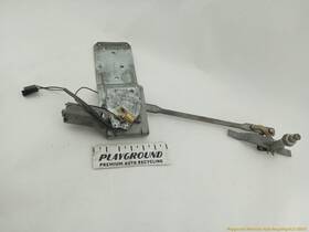 1372153 Volvo 240 Wagon Rear Wiper Motor With Linkage Fits 1985-1993 85 86 87 88 89 90 1372153 Volvo 240 Wagon Rear Wiper Motor With Linkage Fits 1985-1993 85 86 87 88 89 90