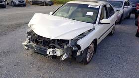621-54285 Volvo Wiper Transmission Fits 99-06 80 Series 247171
