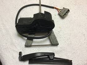 9151177 Volvo Oem Bosch 960 S90 V90 1995-1998 Rf Headlight Wiper Motor And Arm