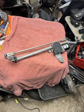 5c1955023b Vw 2012-2019 Beetle Windshield Wiper Linkage And Motor Assembly 5c1 955 023b Oem 5c1955023b Vw 2012-2019 Beetle Windshield Wiper Linkage And Motor Assembly 5c1 955 023b Oem