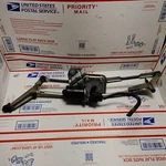 03-07 Volvo XC90 2.5L Front Windshield Wiper Motor Washer Transmission Linkage. Fixed Price $69.95.