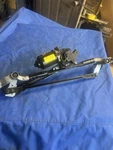 2017-2022 Kia Niro Hybrid Wiper Linkage And Motor Assembly 98100-G5000 Oem. Fixed Price $60.00.