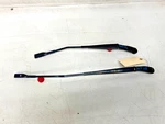 17-23 Alfa Romeo Giulia Front Windshield Right & Left Wiper Arm Set, Oem LOT3417. Fixed Price $27.30.