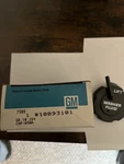 1988-89 Beretta Nos Gm Windshield Washer Fluid Tank Cap 10093101. Fixed Price $19.78.