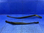 2017-2022 Maserati Levante Oem Front Right Left Windshield Wiper Arm. Fixed Price $51.00.
