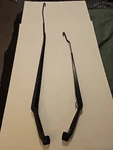 2007-2013 Suzuki SX4 Left & Right Windshield Wiper Arms Oem. Fixed Price $62.71.