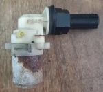 84-01 Jeep Cherokee Xj Windshield Washer Pump Oem. Fixed Price $45.00.