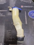 01-07 Volvo S60 V70 XC70 Windshield Wiper Fluid Reservoir Neck Tube Cap 9178568. Fixed Price $20.24.