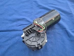 2006-2012 Porsche Cayman Windshield Wiper Motor 99762410500. Fixed Price $45.00.